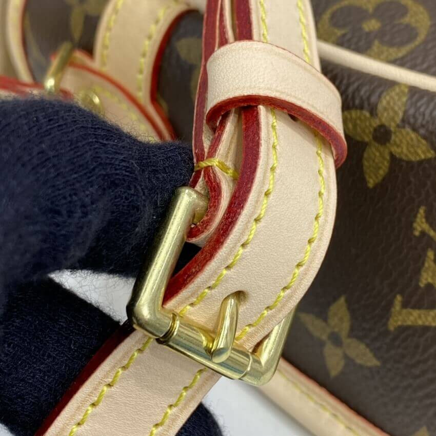 Louis Vuitton Monogram Sologne Shoulder Bag M42250