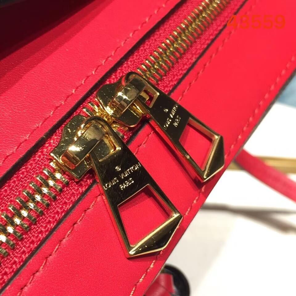 Louis Vuitton Monogram Canvas Saintonge M43559