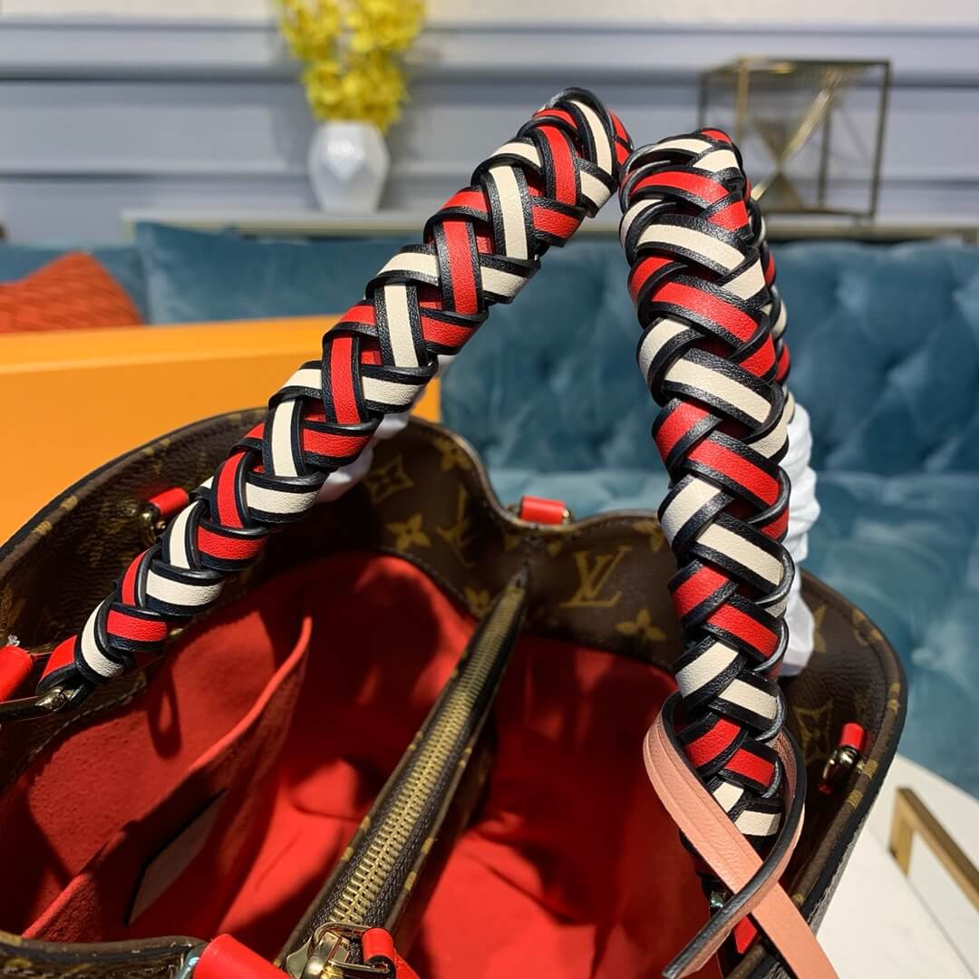 Louis Vuitton Monogram Canvas Montaigne MM M44672