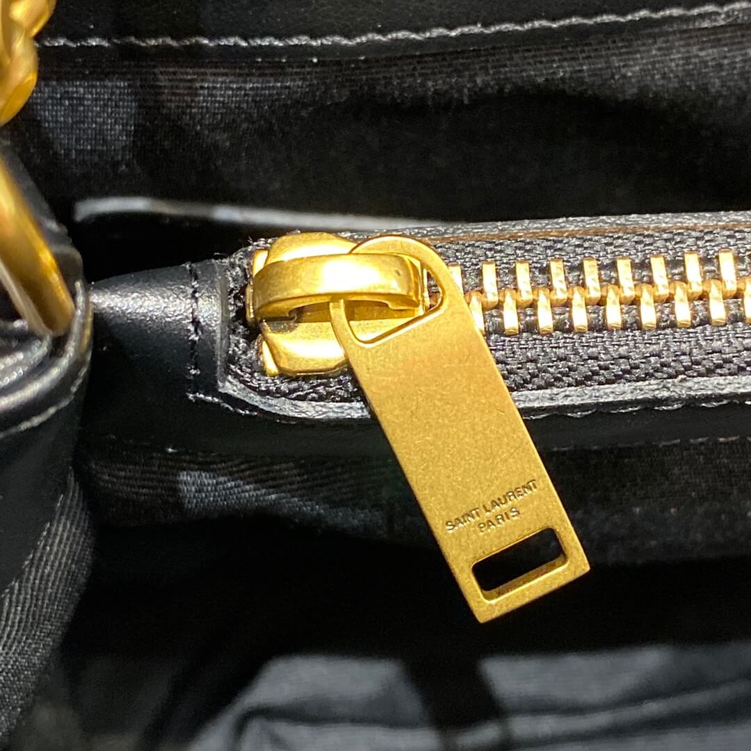 Saint Laurent Loulou Small In Matelassé “Y” Leather 494699