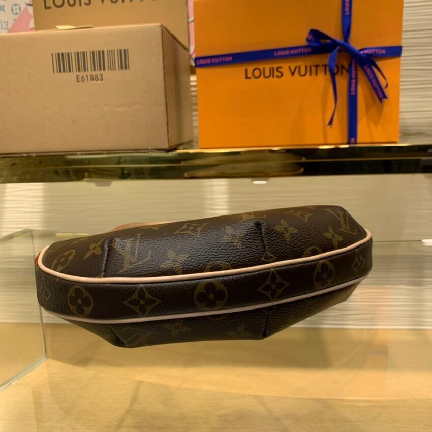 Louis Vuitton Monogram Canvas Croissant PM M51511