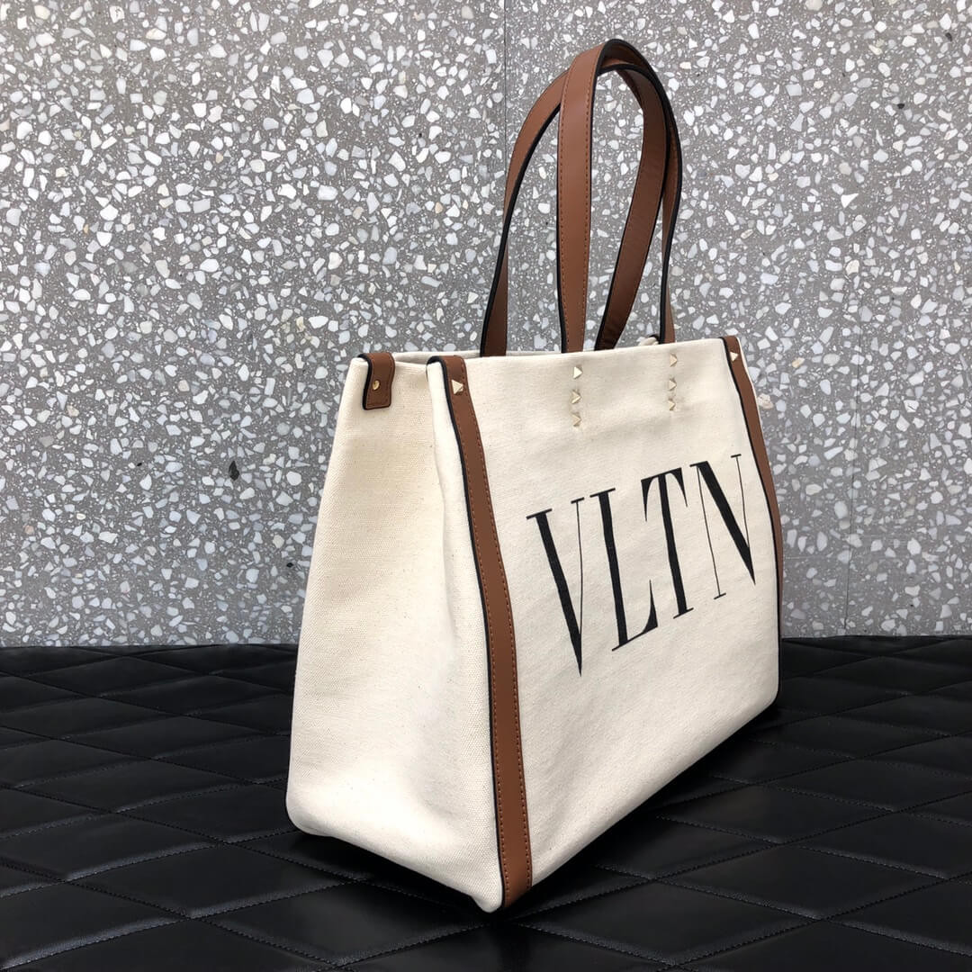 Valentino Garavani VLTN Grande Plage Small Tote Bag 90033