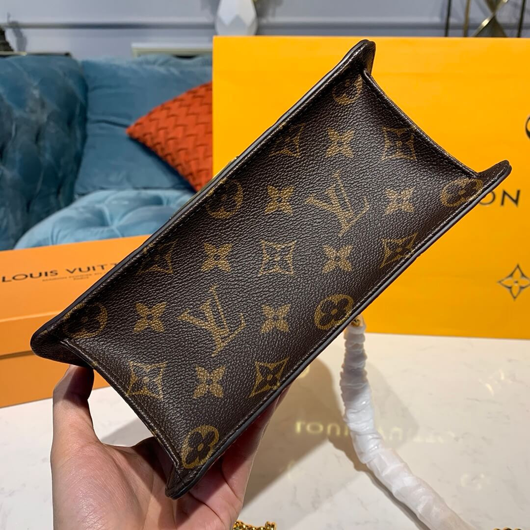 Louis Vuitton Monogram Vernis LV Wynwood M90445