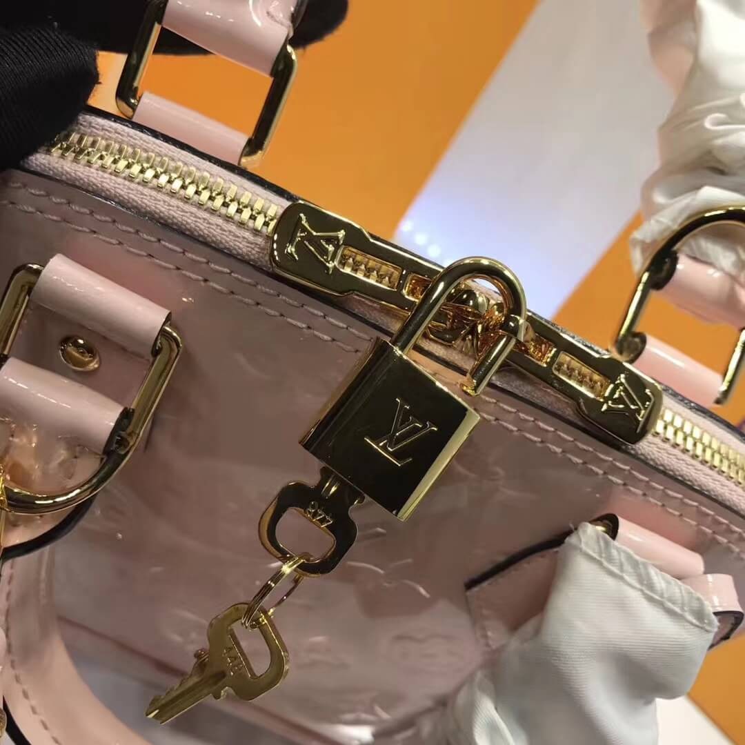 Louis Vuitton Monogram Vernis Alma BB M50415