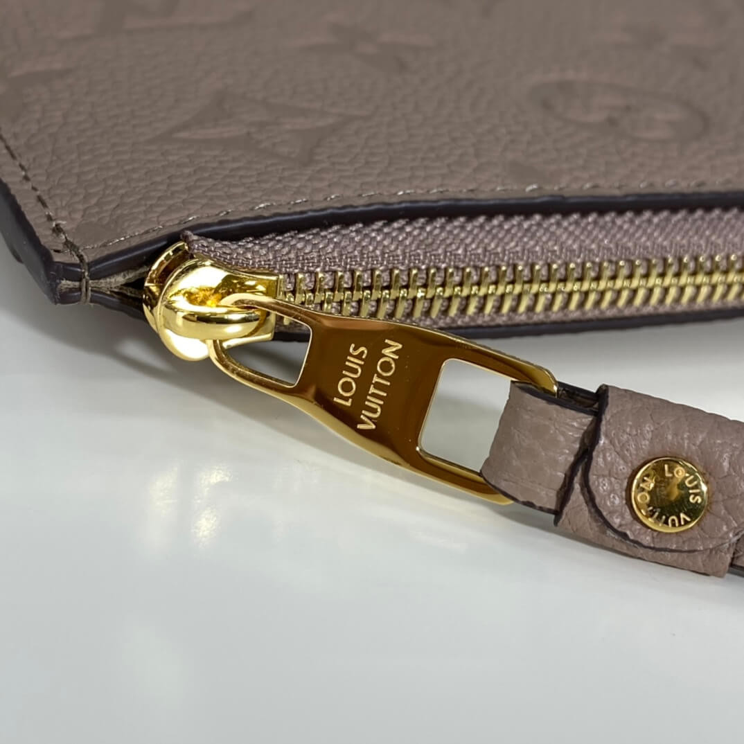 Louis Vuitton Pochette Melanie BB M68712