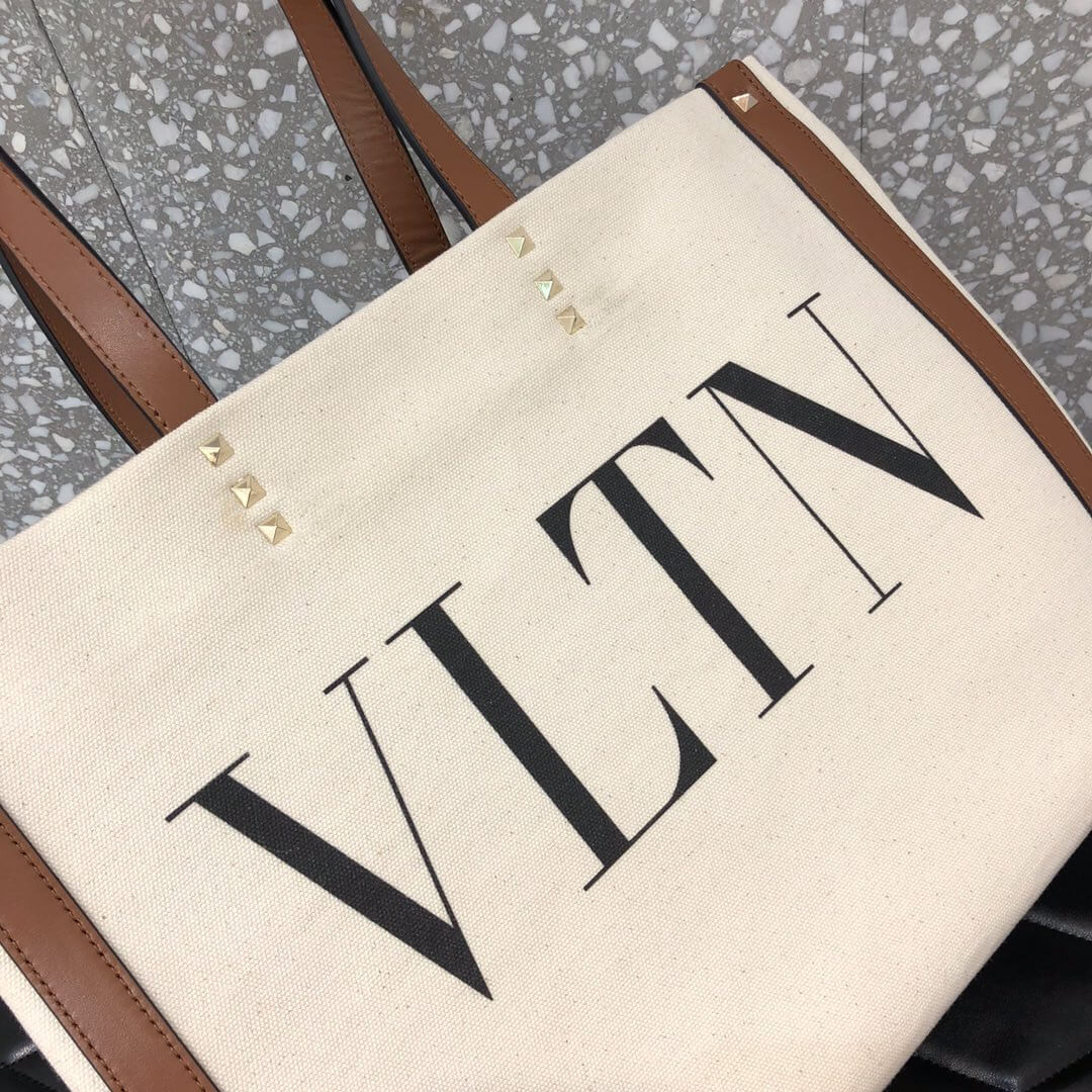 Valentino Garavani VLTN Grande Plage Small Tote Bag 90033