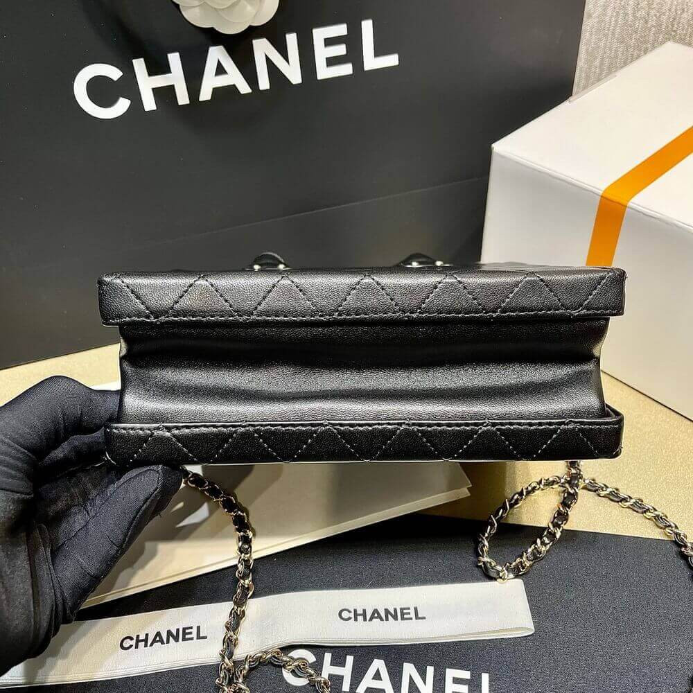 Chanel Vanity Case in Calfskin AS3345 Black