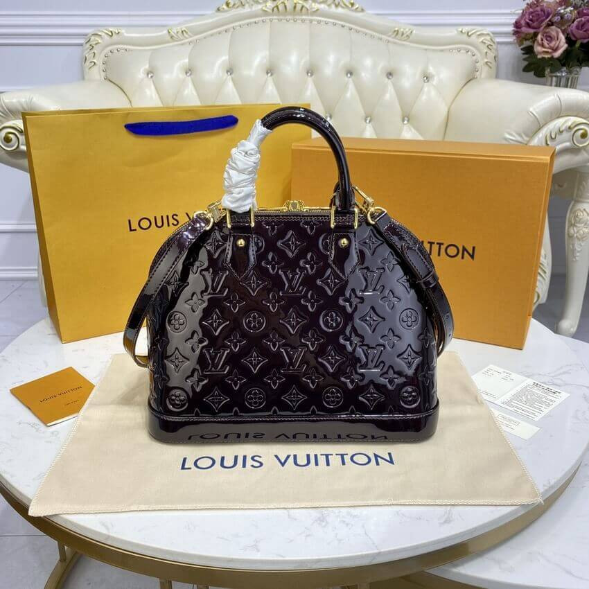 Louis Vuitton Monogram Vernis Leather Alma PM M91611