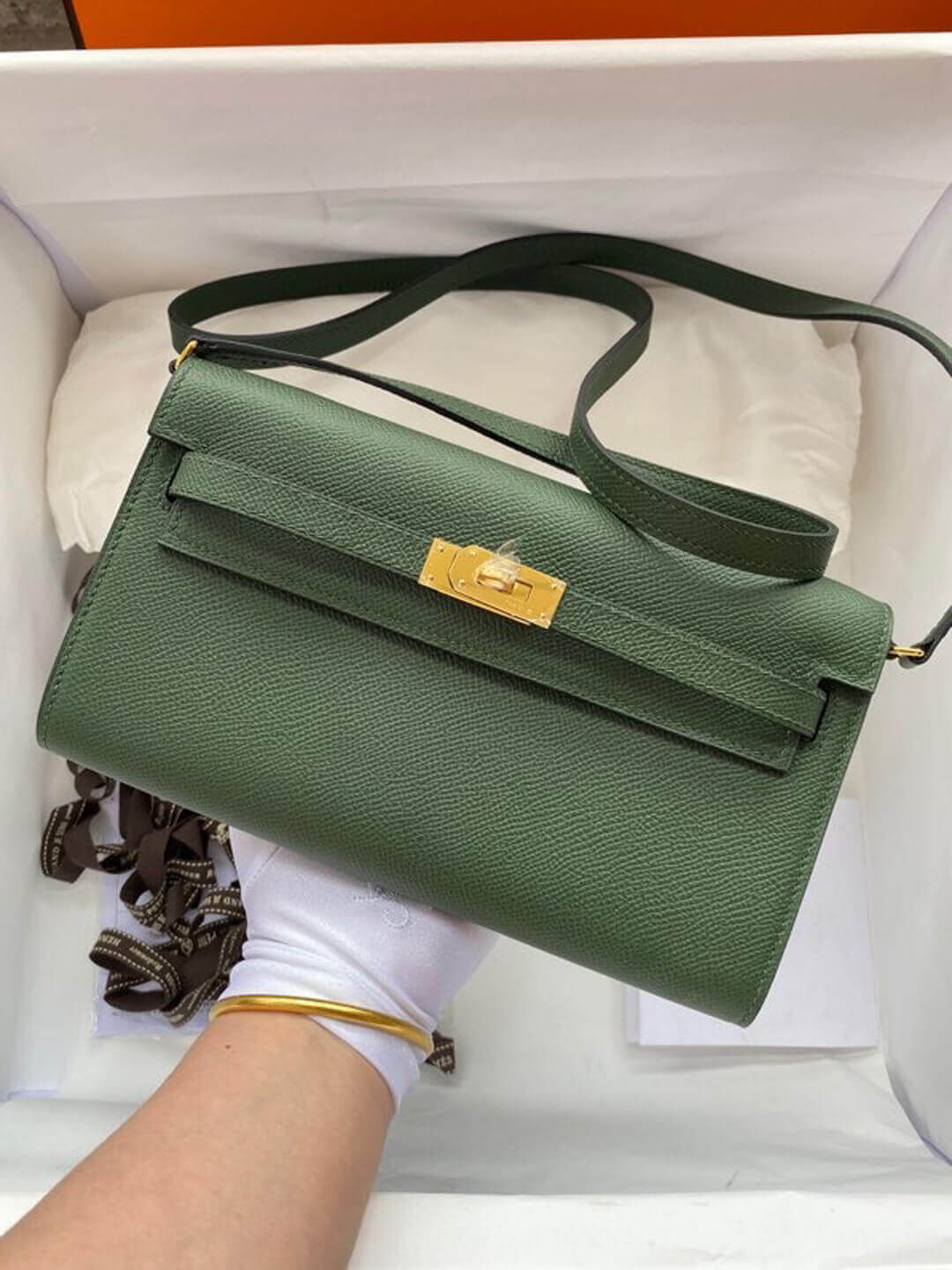 Hermes Kelly Wallet to Go Woc 499041 Army Green