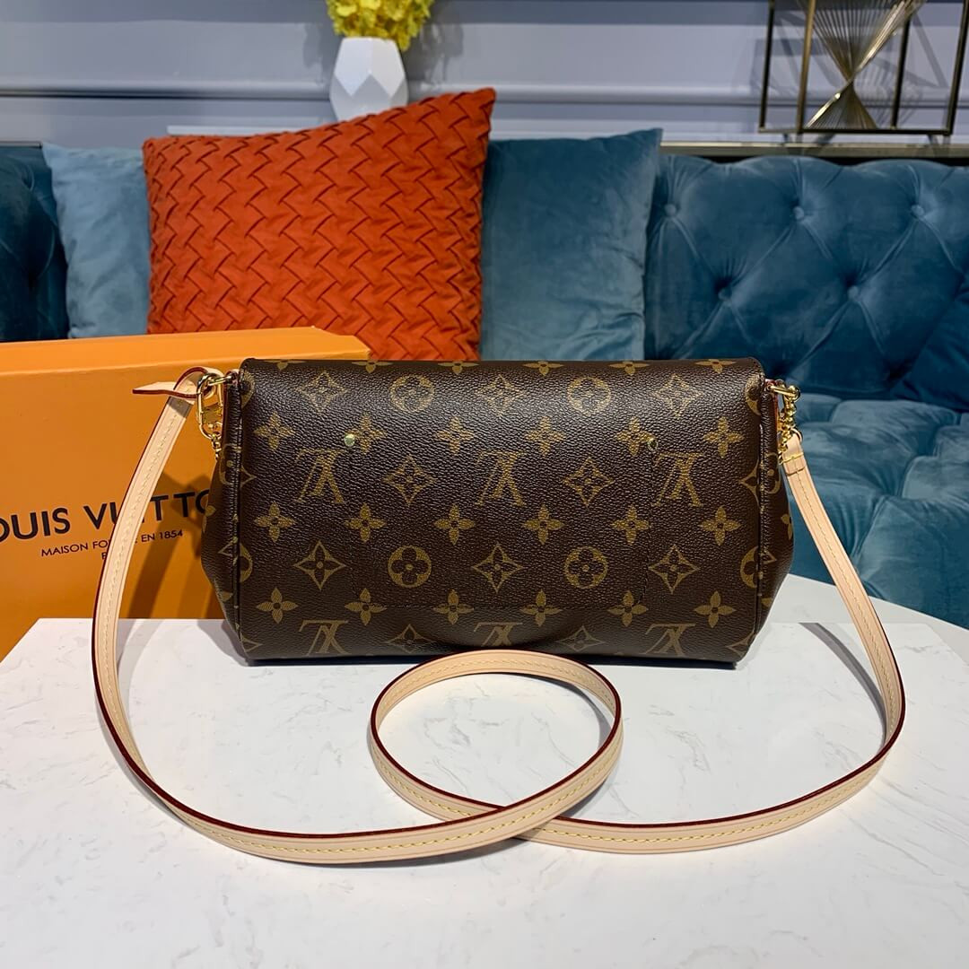 Louis Vuitton Monogram Canvas Favorite MM M40718