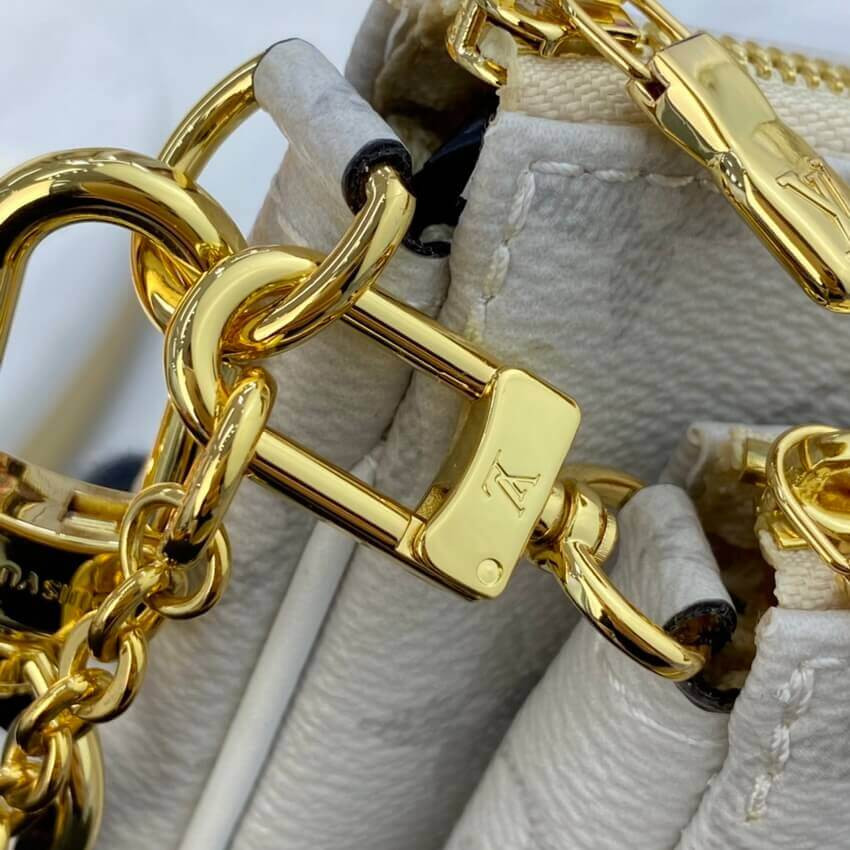 Louis Vuitton Monogram Multi Pochette Accessoires White