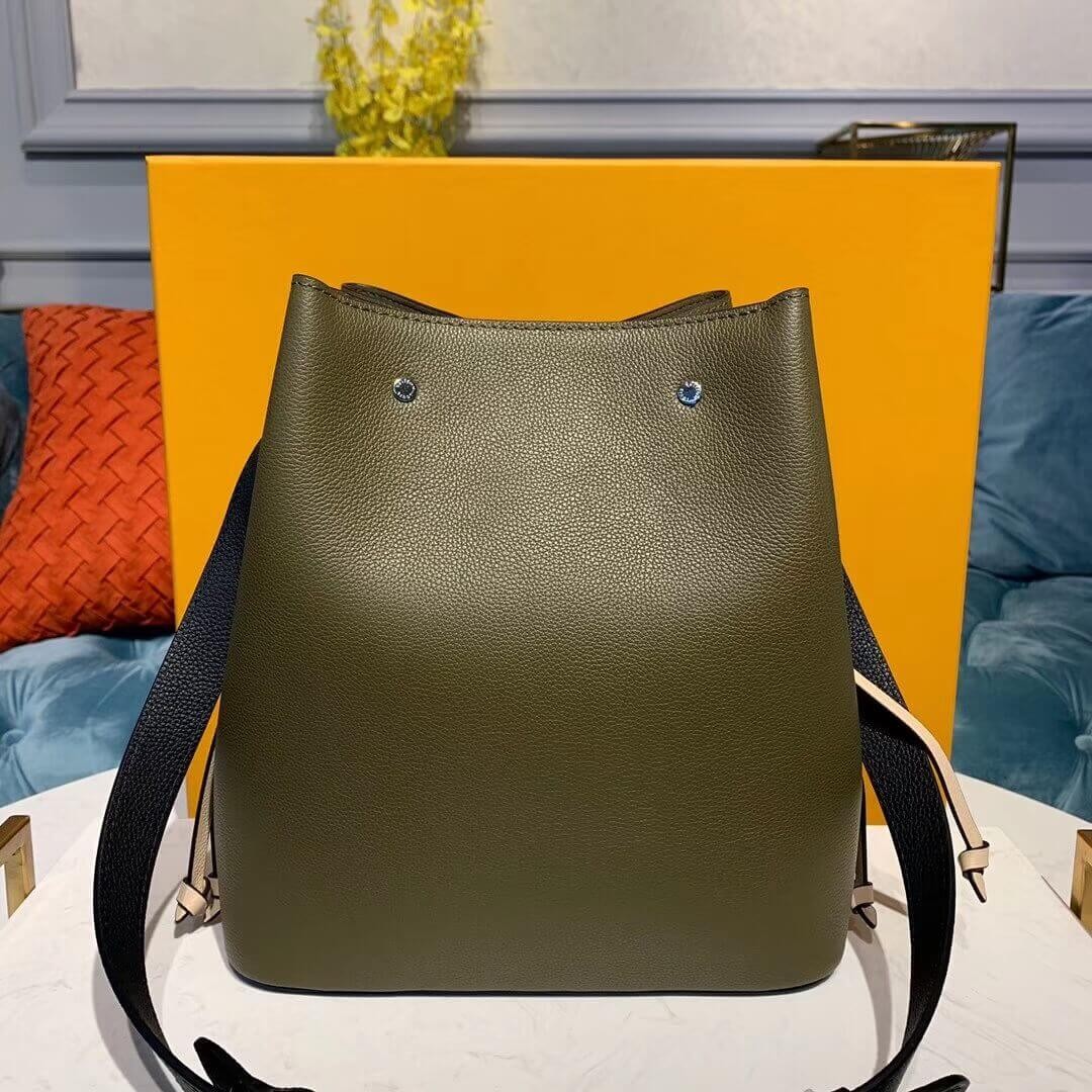 Louis Vuitton Calfskin Leather Lockme Bucket M55439