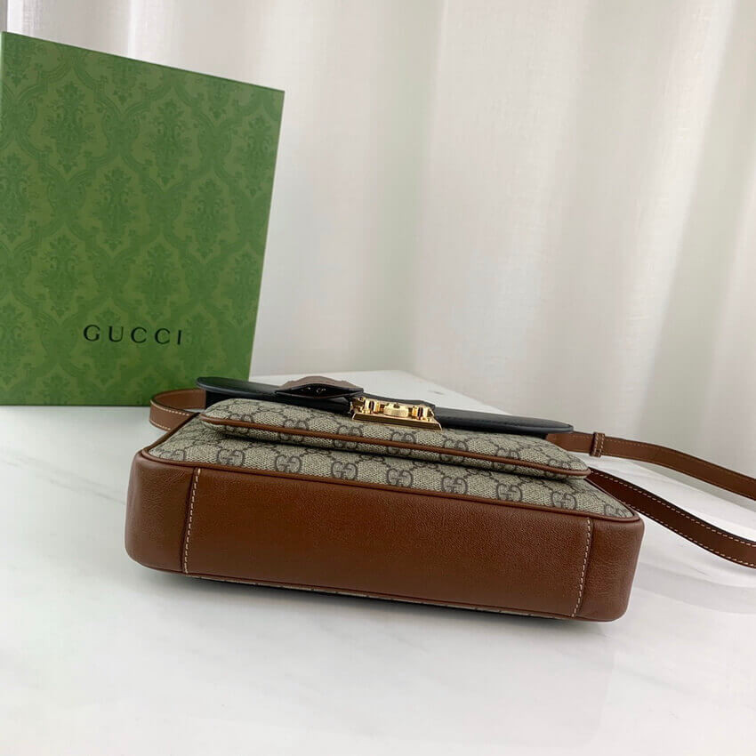 Gucci Padlock Small Shoulder Bag in GG Supreme Canvas 644527