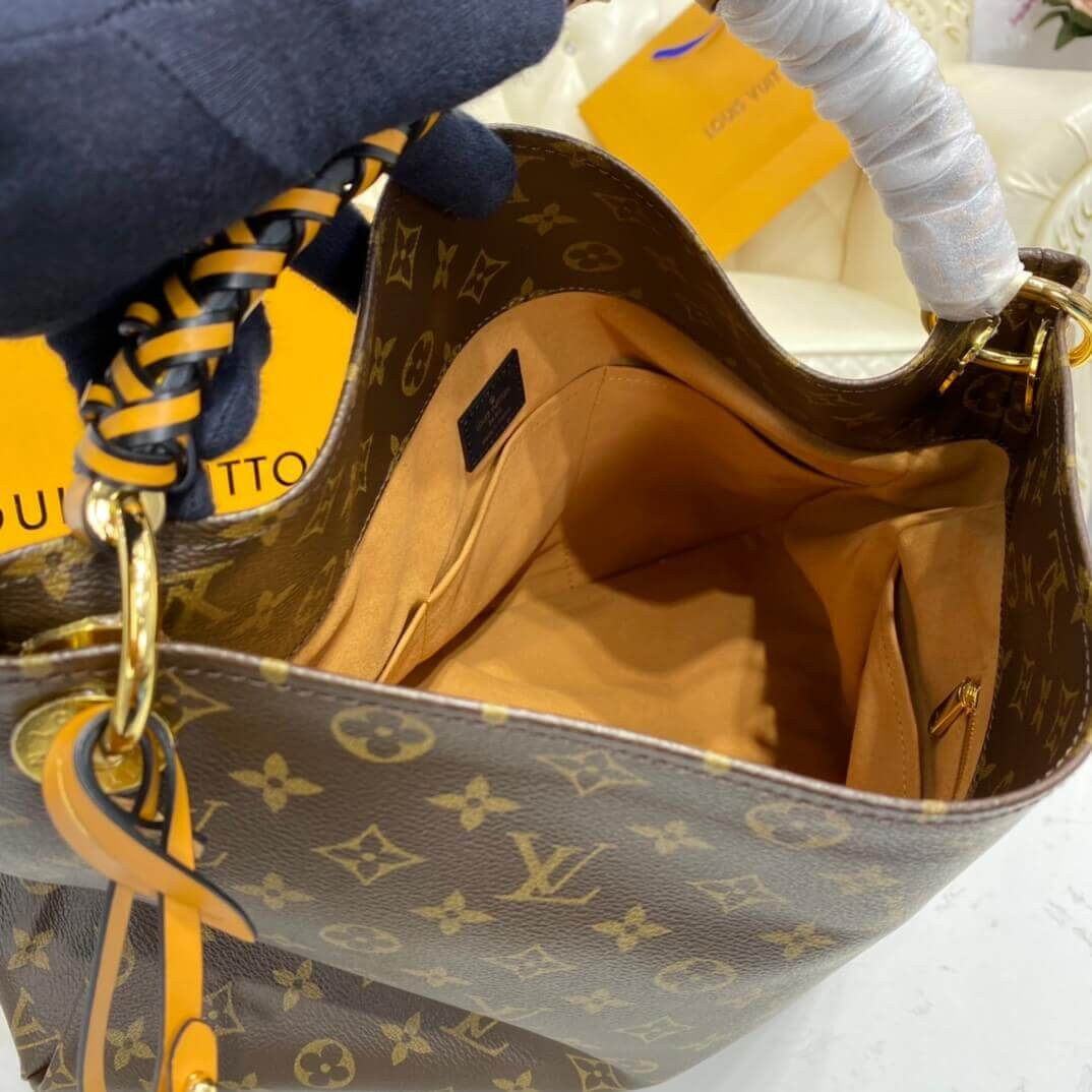 Louis Vuitton Monogram Canvas Artsy MM M43994