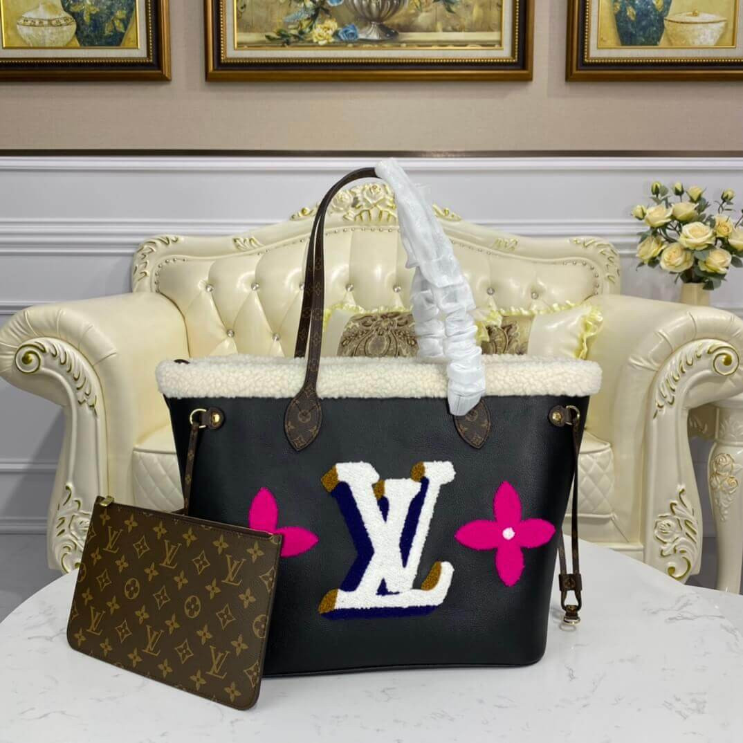 Louis Vuitton Neverfull MM M56960 In Leather and Shearling