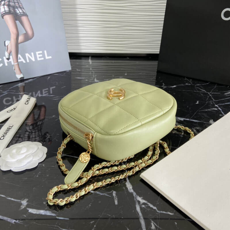 Chanel Small Diamond Bag AS2201 in Lambskin