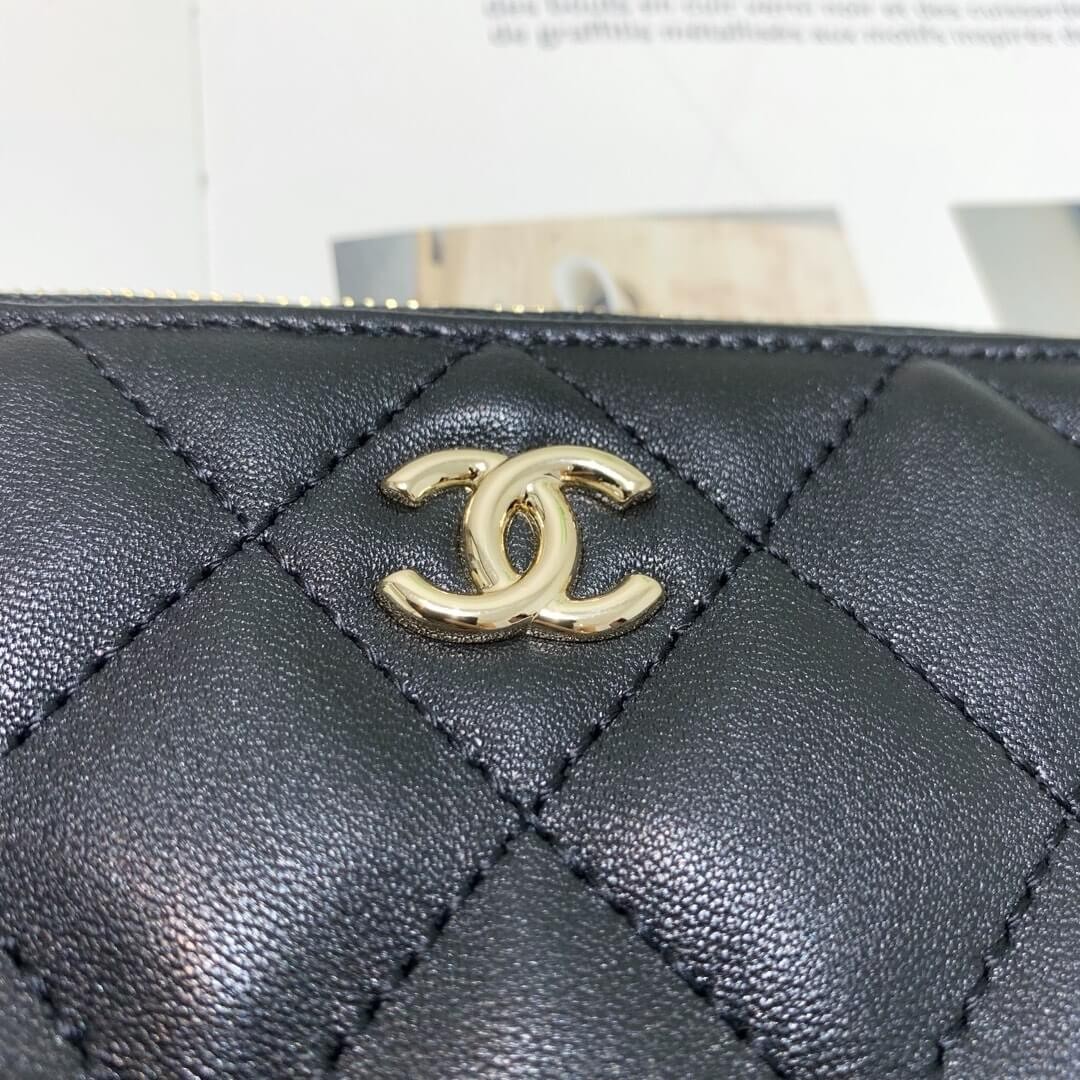 Chanel Clutch Bag 86061