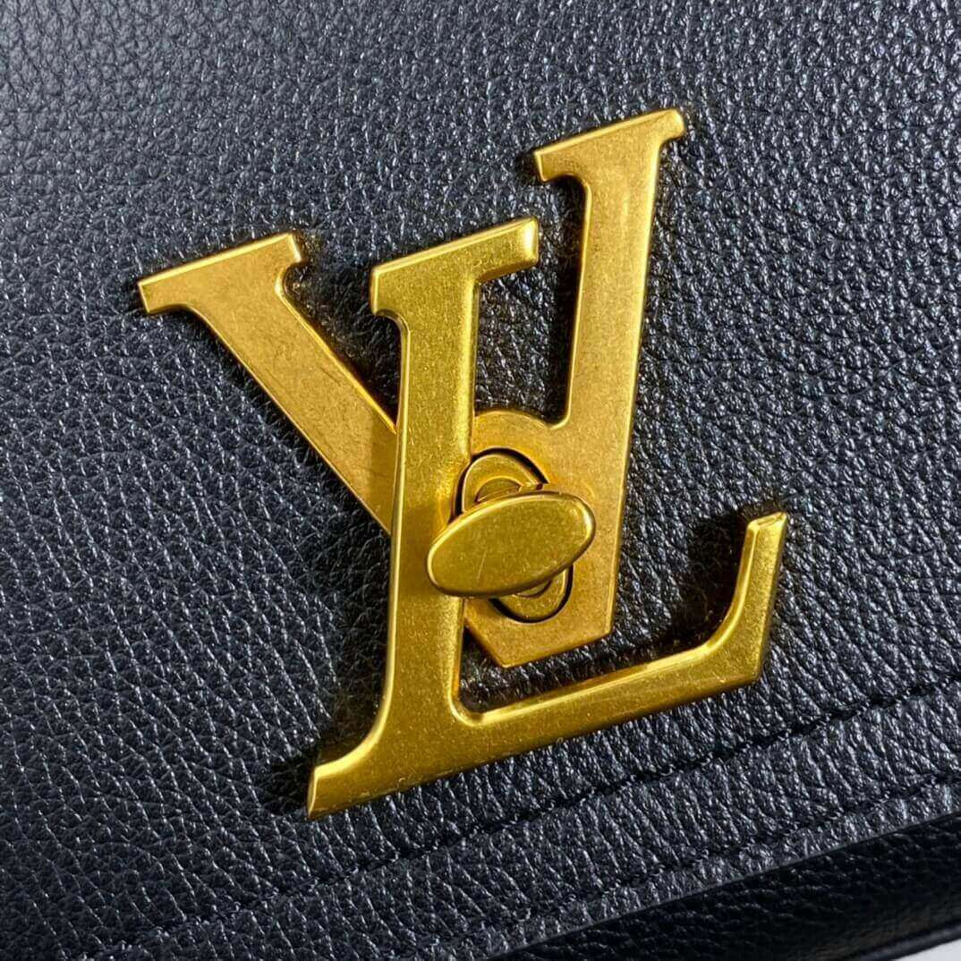 Louis Vuitton Lockme Chain PM M57073