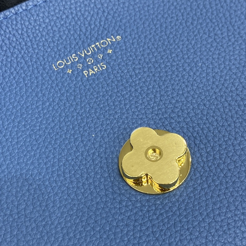 Louis Vuitton LV Pont 9 Soft MM M58967 Blue