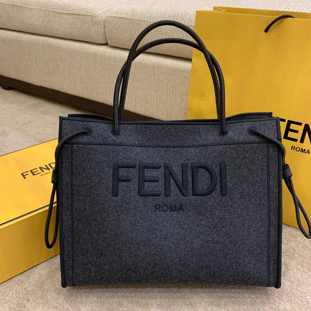 Fendi Logo Wool Shopper 8BH378