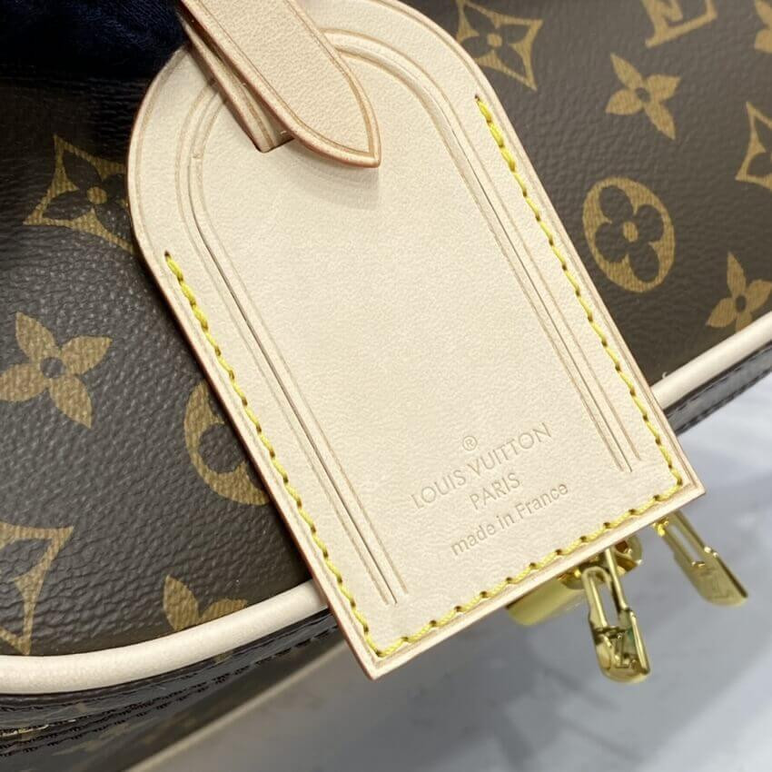 Louis Vuitton Monogram Canvas Nice Cosmetic M47280