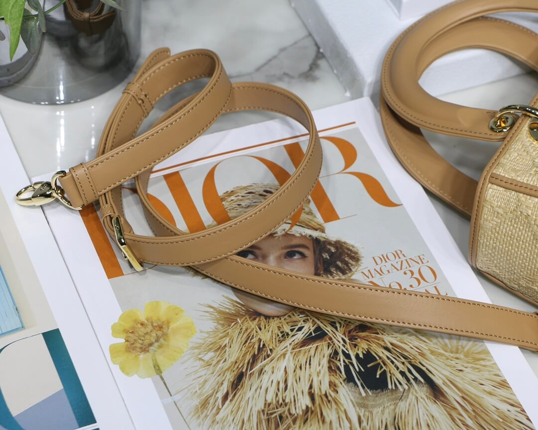 Christian Dior Medium Lady Dior Bag Natural Cannage Raffia M0565