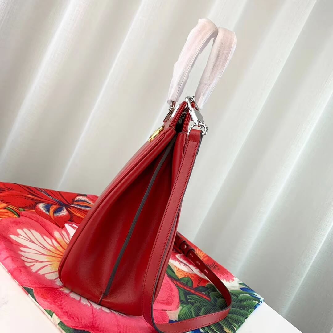 Gucci Zumi Smooth Leather Medium Top Handle Bag 564714