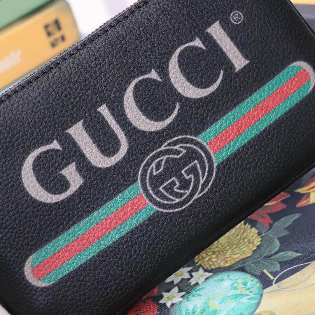 Gucci Logo Print Clutch Bag 526886