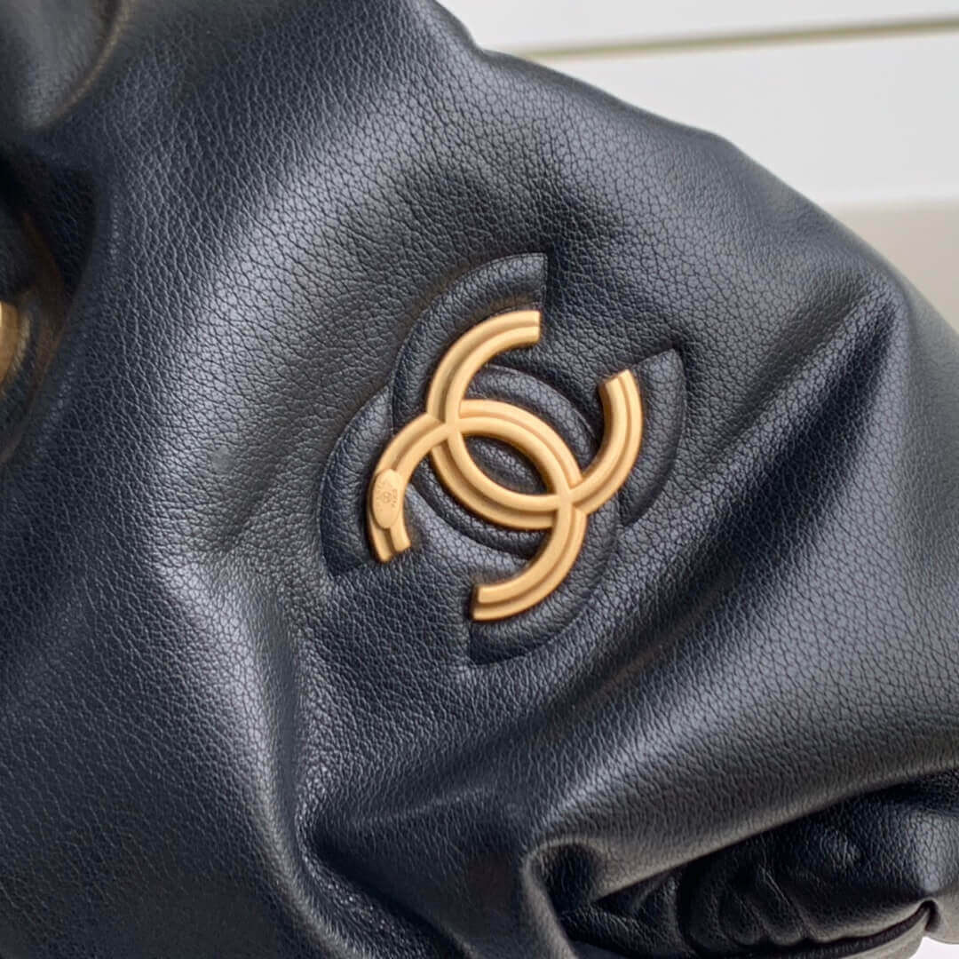 Chanel Calfskin Clutch AS2137