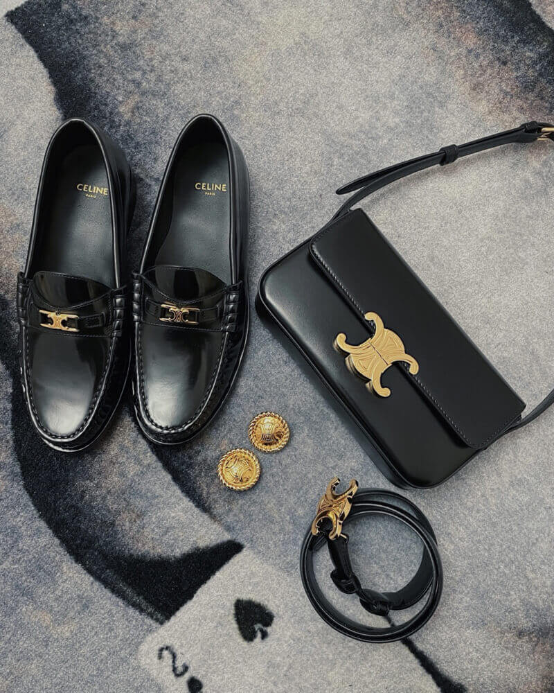 Celine Triomphe Shoulder Bag In Shiny Calfskin 194143 Black