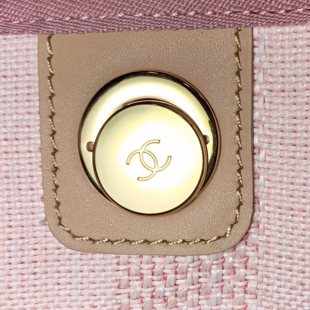 Chanel Mixed Fibers Shopping Bag GM A66941