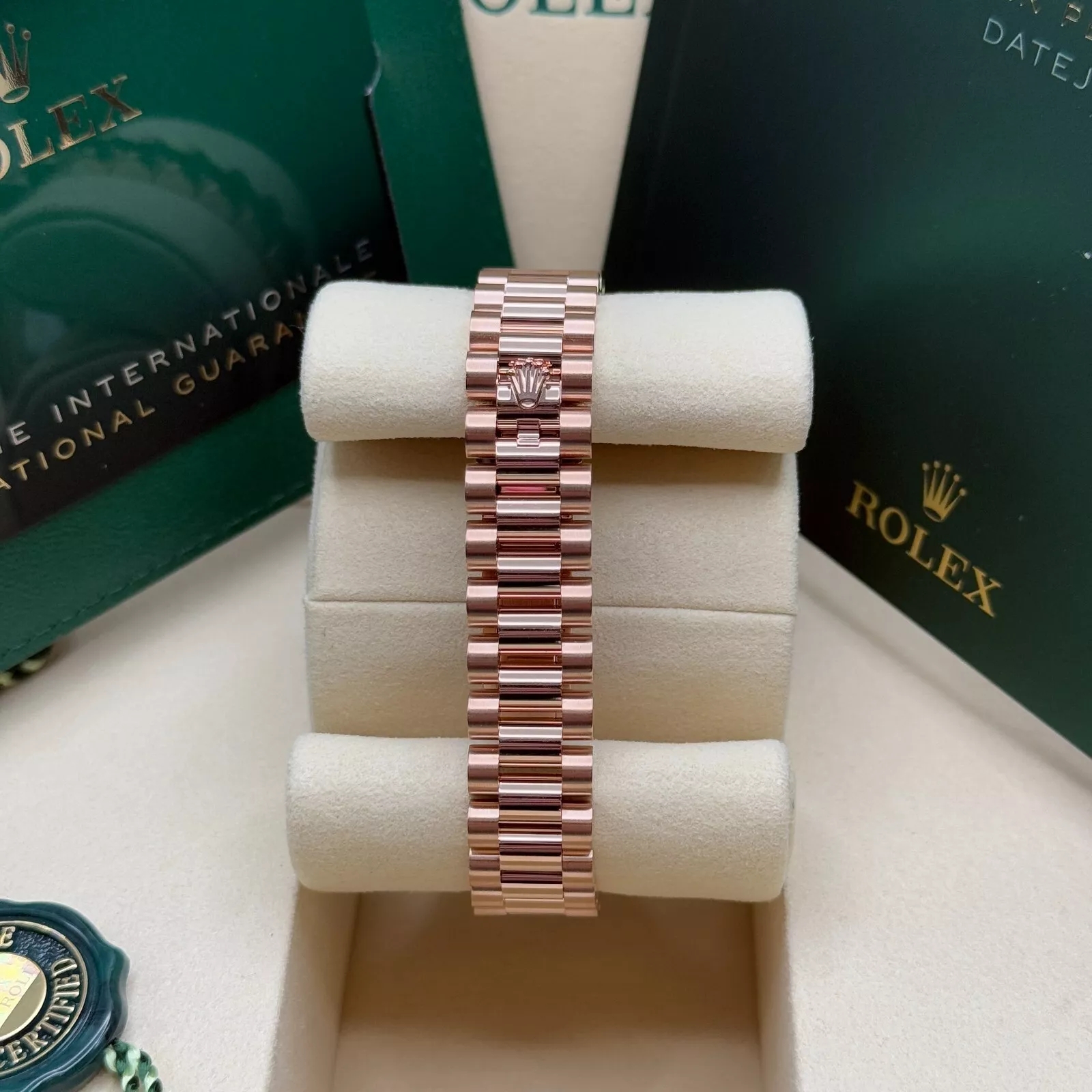 Rolex Lady-Datejust 28mm 279175 Mother-of-Pearl Dial President Everose Gold