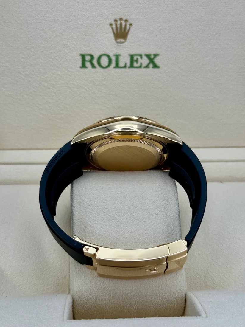 Rolex  Sky-Dweller 42mm 336238-0001 Yellow Gold Champagne Dial Oysterflex
