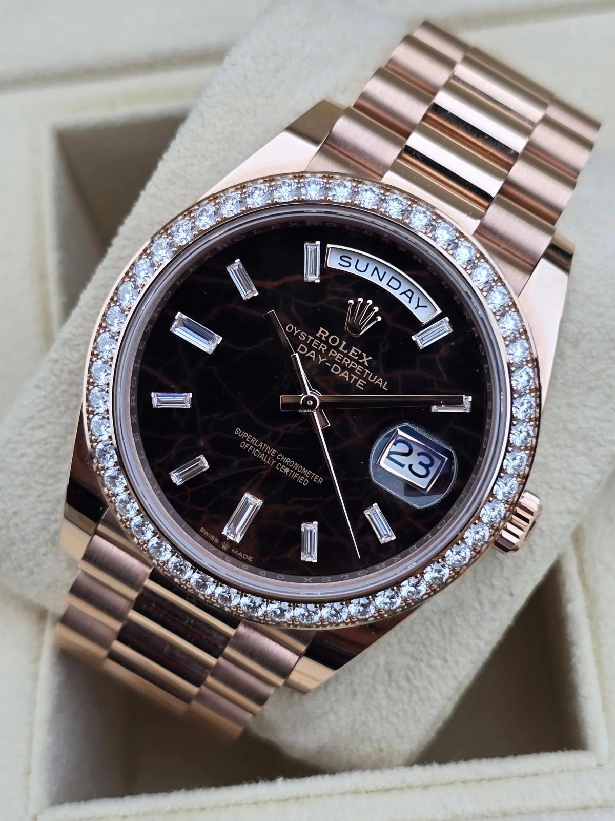 Rolex  Day-Date 40mm Eisenkiesel / Diamonds Dial 228345rbr-0016