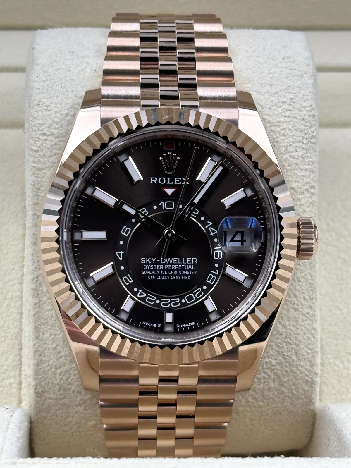 Rolex  Sky-Dweller 42mm 336935-0008 Rose Gold Rhodium Dial Oyster