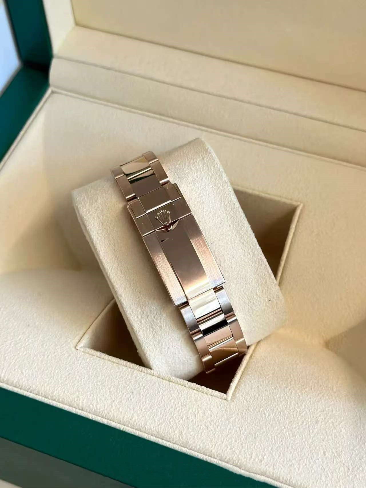 Rolex Cosmograph Daytona m126505-0002 40mm