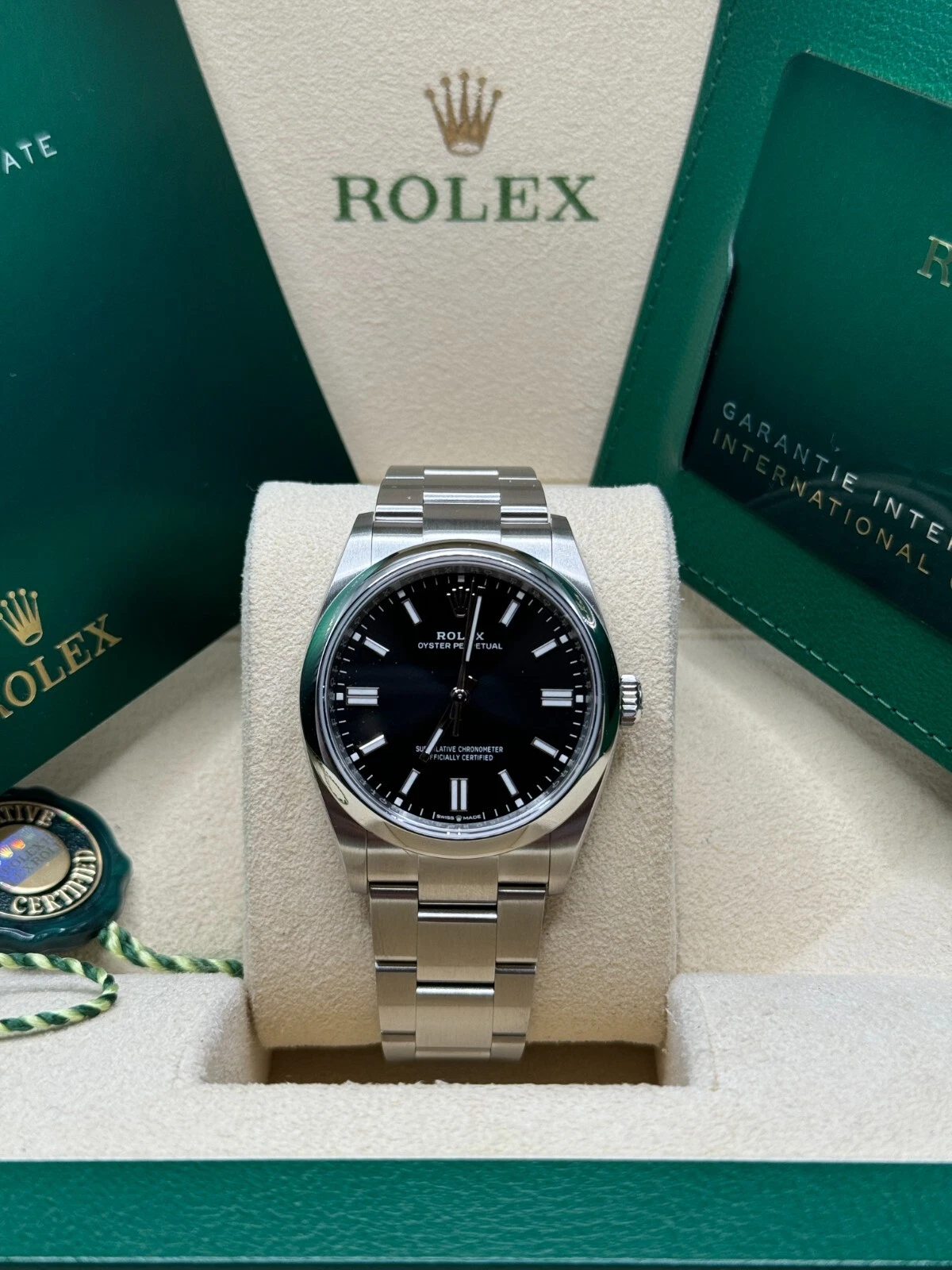 Rolex Oyster Perpetual 36mm 126000-0014 Black Dial Oyster Stainless Steel Bracelet