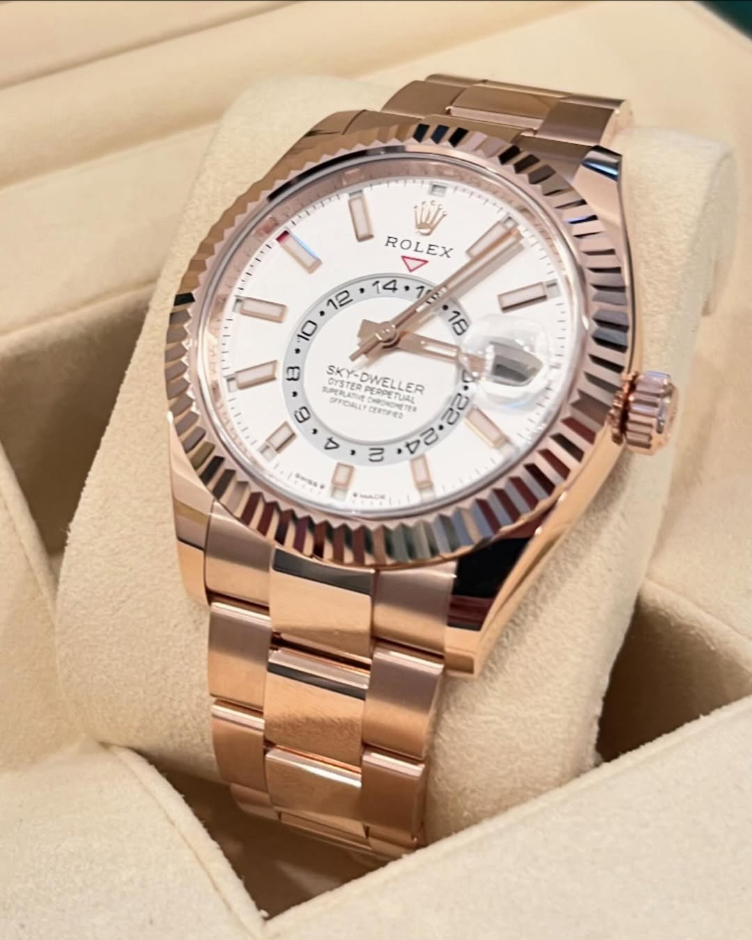 Rolex  Sky-Dweller 42mm 336935-0003 Rose Gold White Dial Oyster