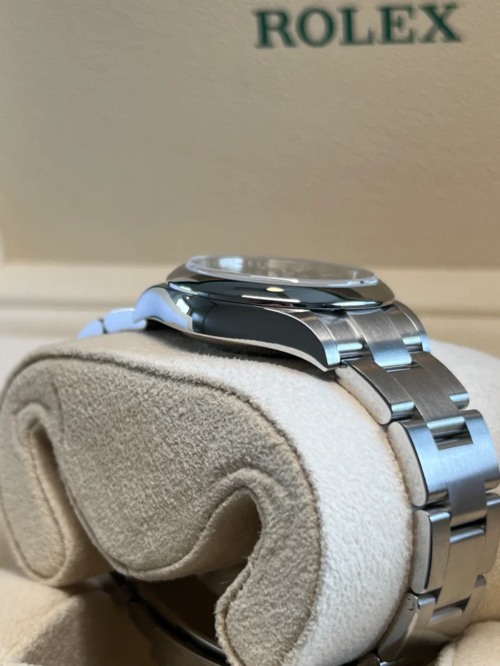 Rolex Oyster Perpetual 31mm 277200-0006 Green Dial Oyster Bracelet Watch