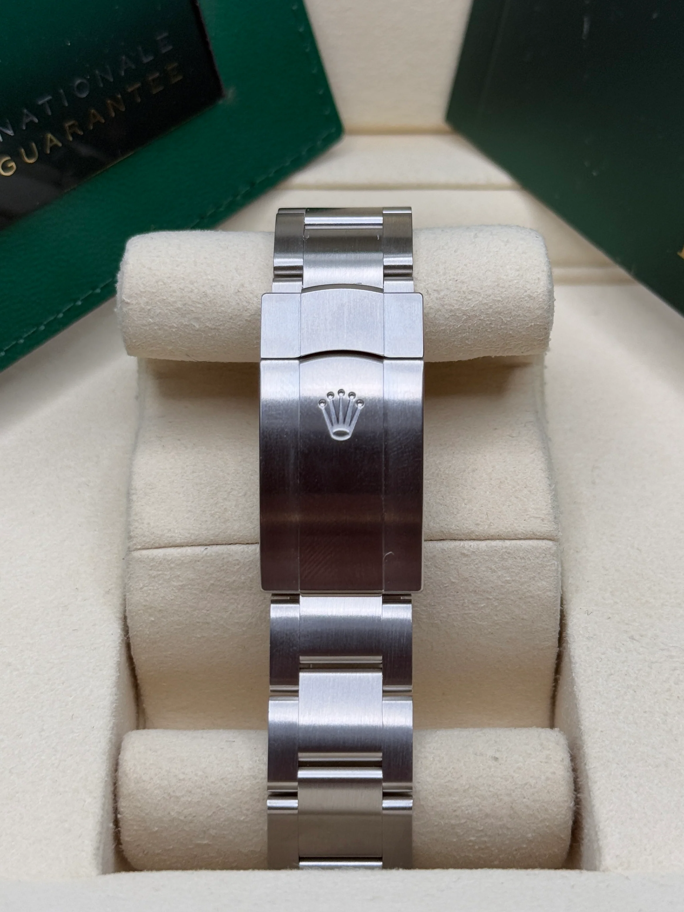 Rolex Oyster Perpetual 41mm 124300-0001 Stainless Steel Silver Index Dial Watch