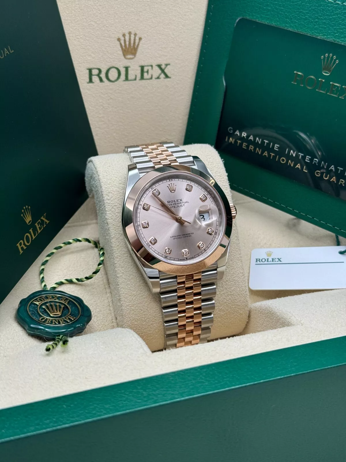 Rolex Datejust 41mm 126301 Sundust Diamond Jubilee Steel and Everose Gold Watch
