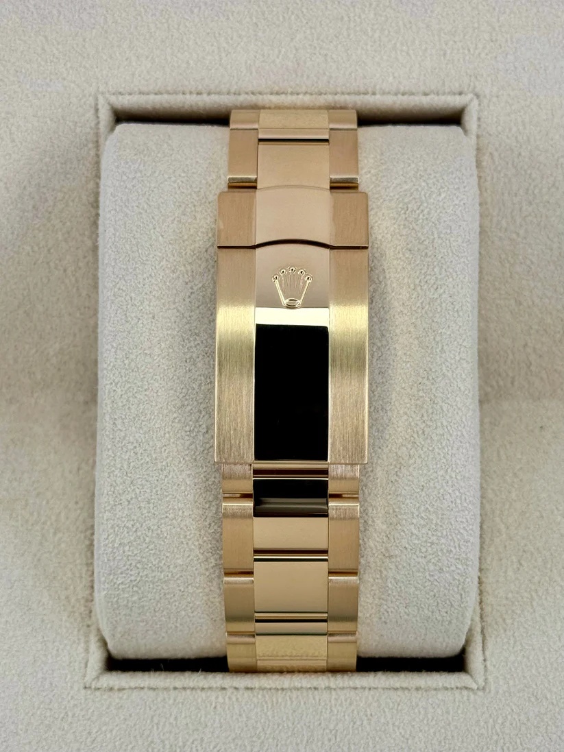 Rolex  Sky-Dweller 42mm 336938-0002 Yellow Gold Black Dial Oyster