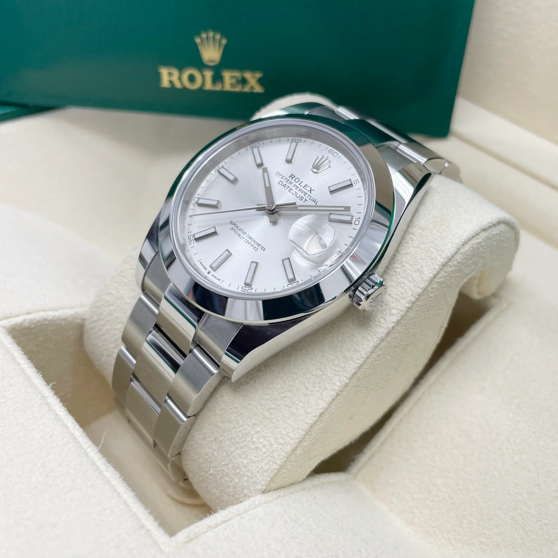 Rolex Datejust 41mm 126300 Silver Index Jubilee Stainless Steel Watch