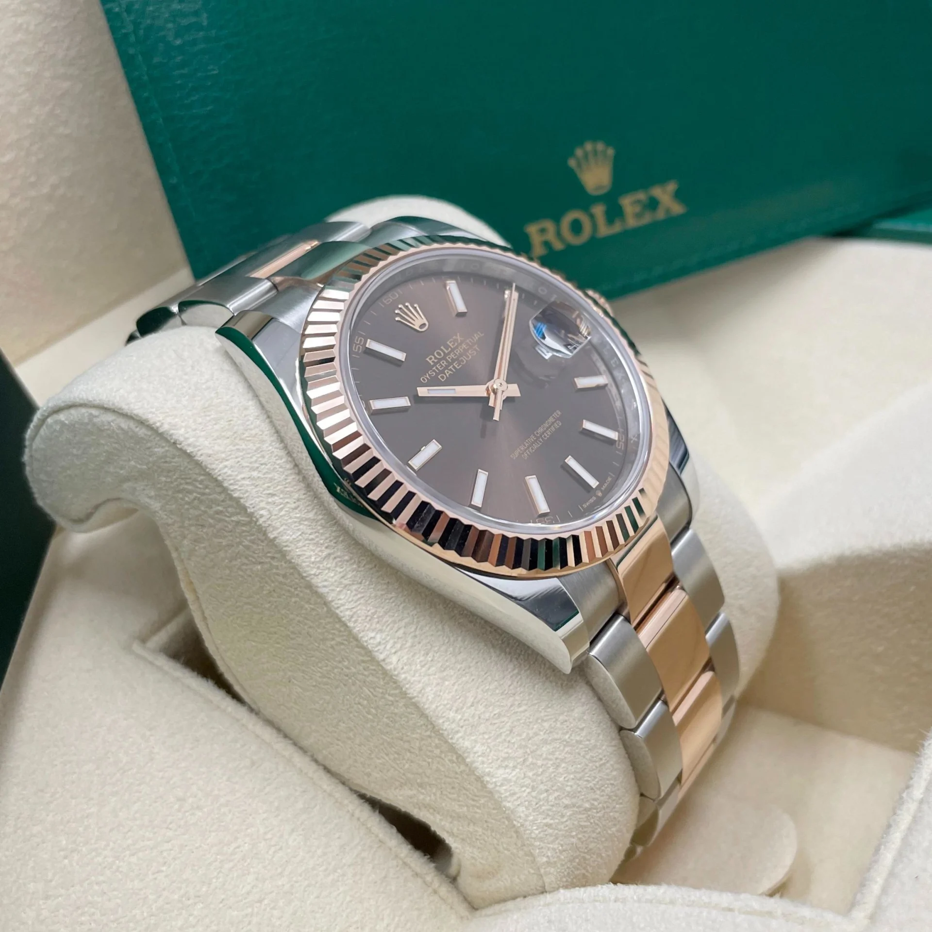 Rolex Datejust 41mm 126331 Chocolate Index Jubilee Steel and Everose Gold Watch