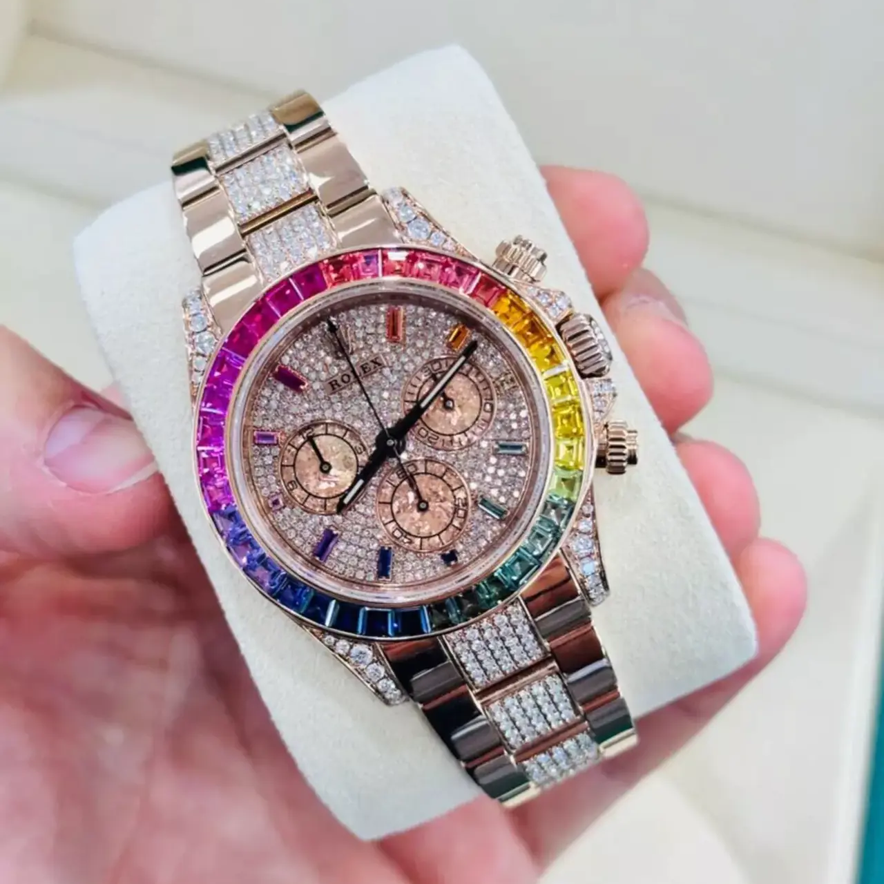 Diamond Rolex Cosmograph Daytona 116505 Custom Rainbow Diamond 18K Rose Gold 40mm
