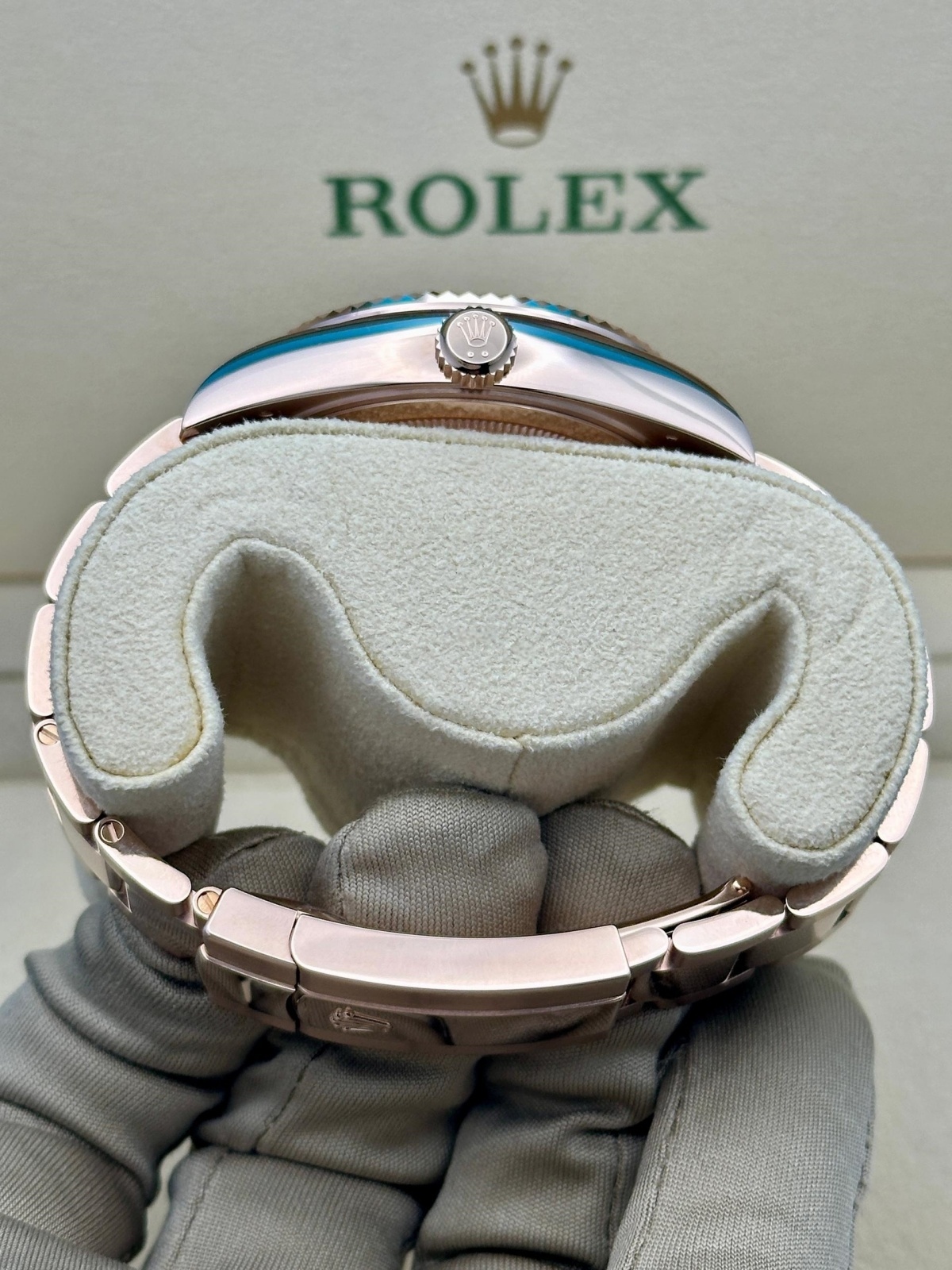 Rolex  Sky-Dweller 42mm 336935-0002 Rose Gold Chocolate Dial