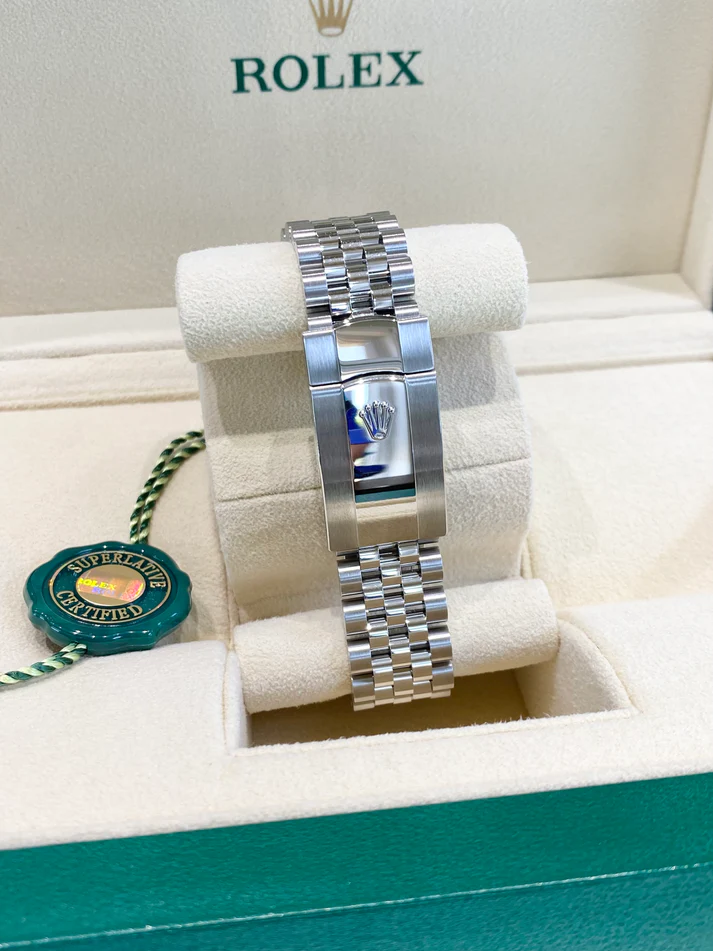 Rolex  Datejust 36mm 126284 Bright Blue Dial Jubilee Bracelet