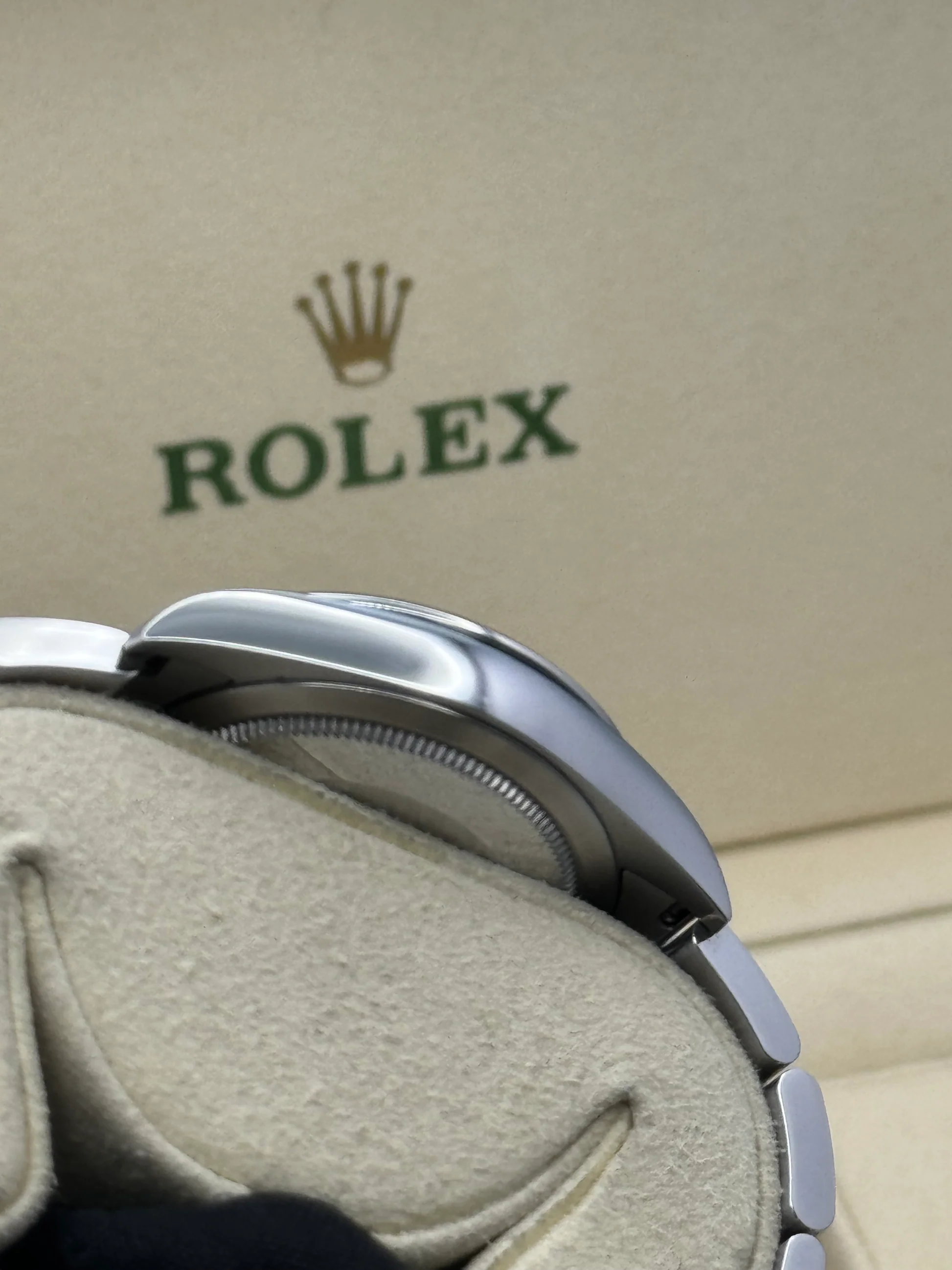 Rolex Oyster Perpetual 34mm 124200 Black Dial Oyster Stainless Steel Bracelet Watch