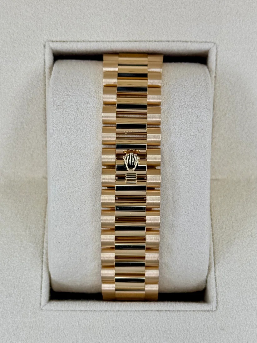 Rolex  Yellow Gold President Day Date 40mm Black Diamond Baguette Dial - 228238