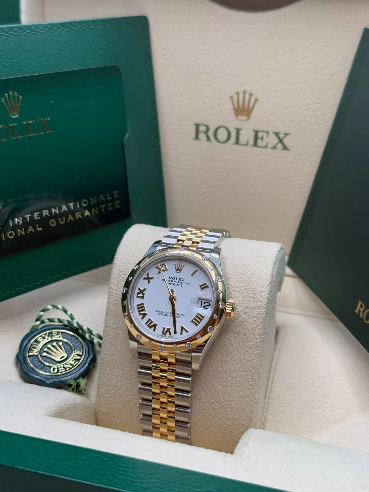 Rolex Datejust m278343-0001/0002 White Dial Yellow Rolesor Oyster Watch